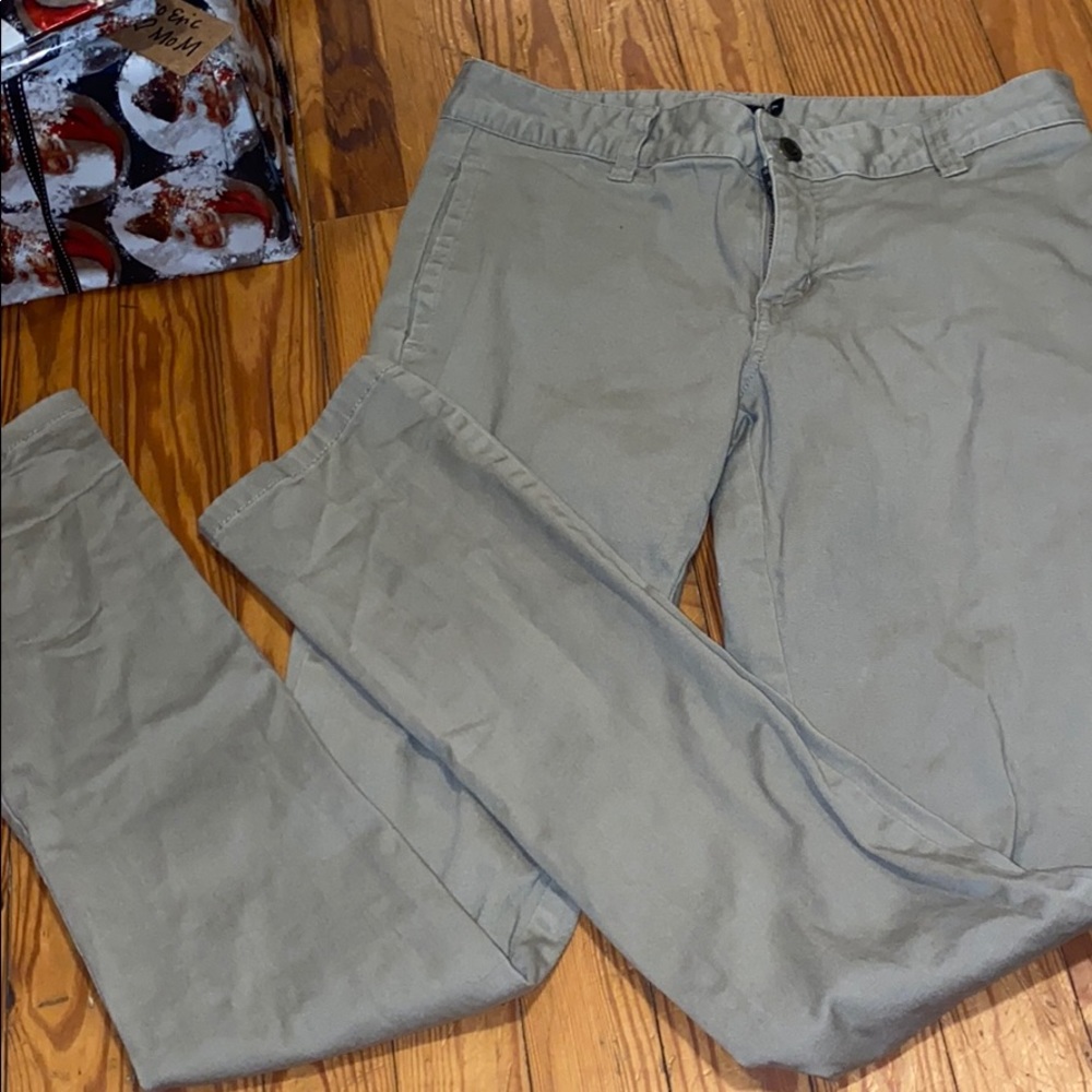 Lee straight leg khakis